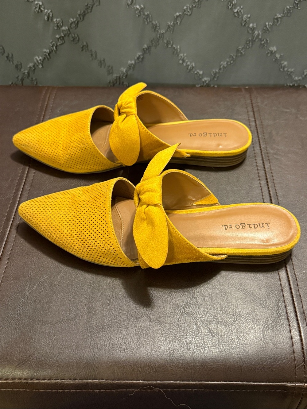 Indigo Road Yellow Bow Pointed-Toe Mules - Picture 4 of 6